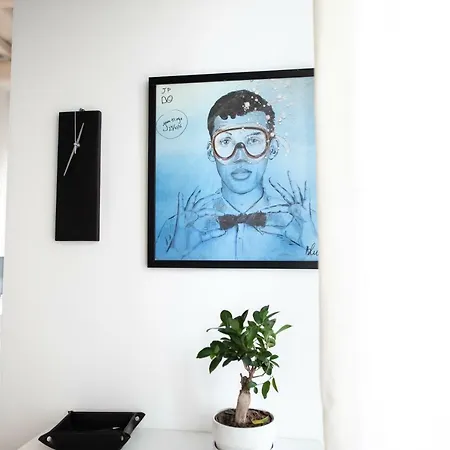 Frescobaldi Modern Loft