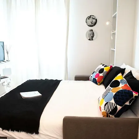 Frescobaldi Modern Loft *