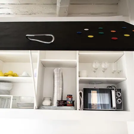 Frescobaldi Modern Loft Апартаменты *